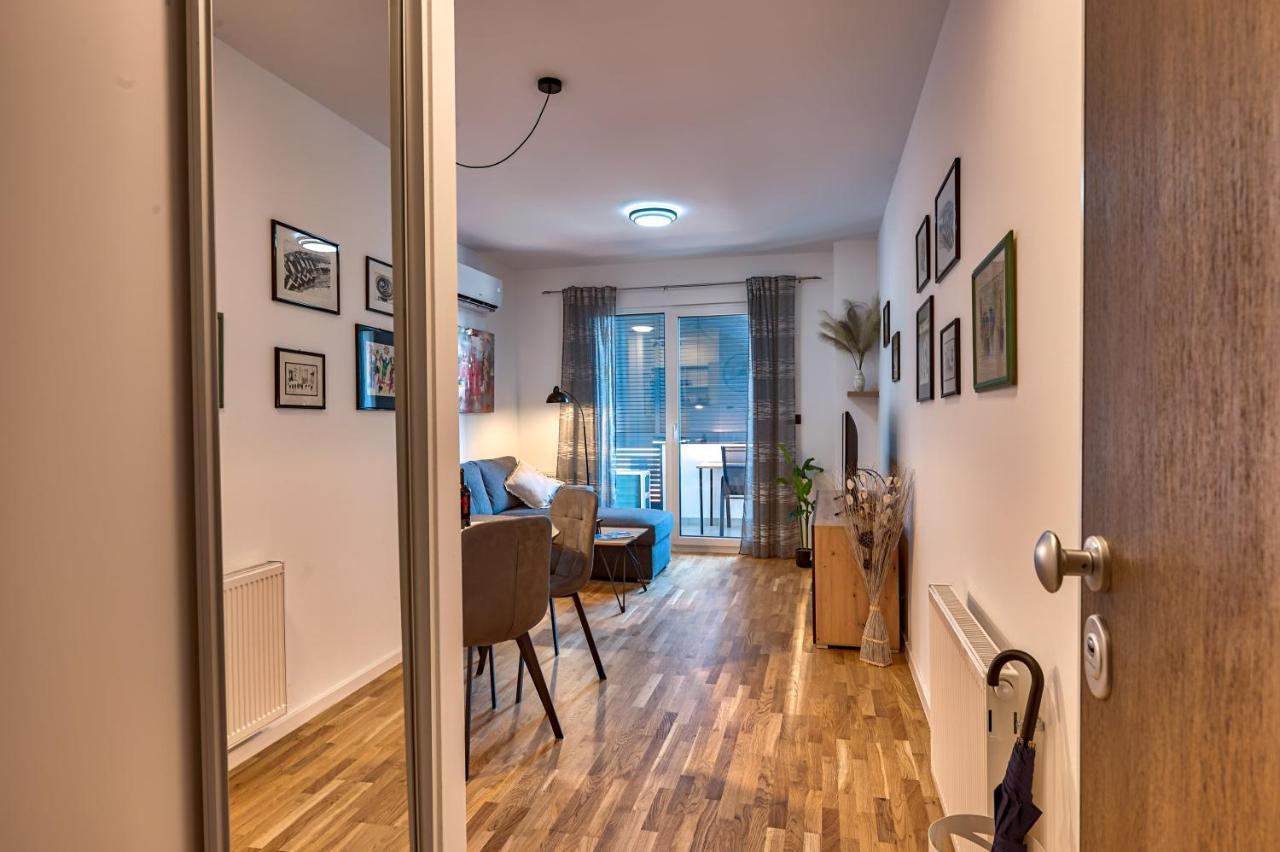 Art Apartment Monvidal Pula Ngoại thất bức ảnh